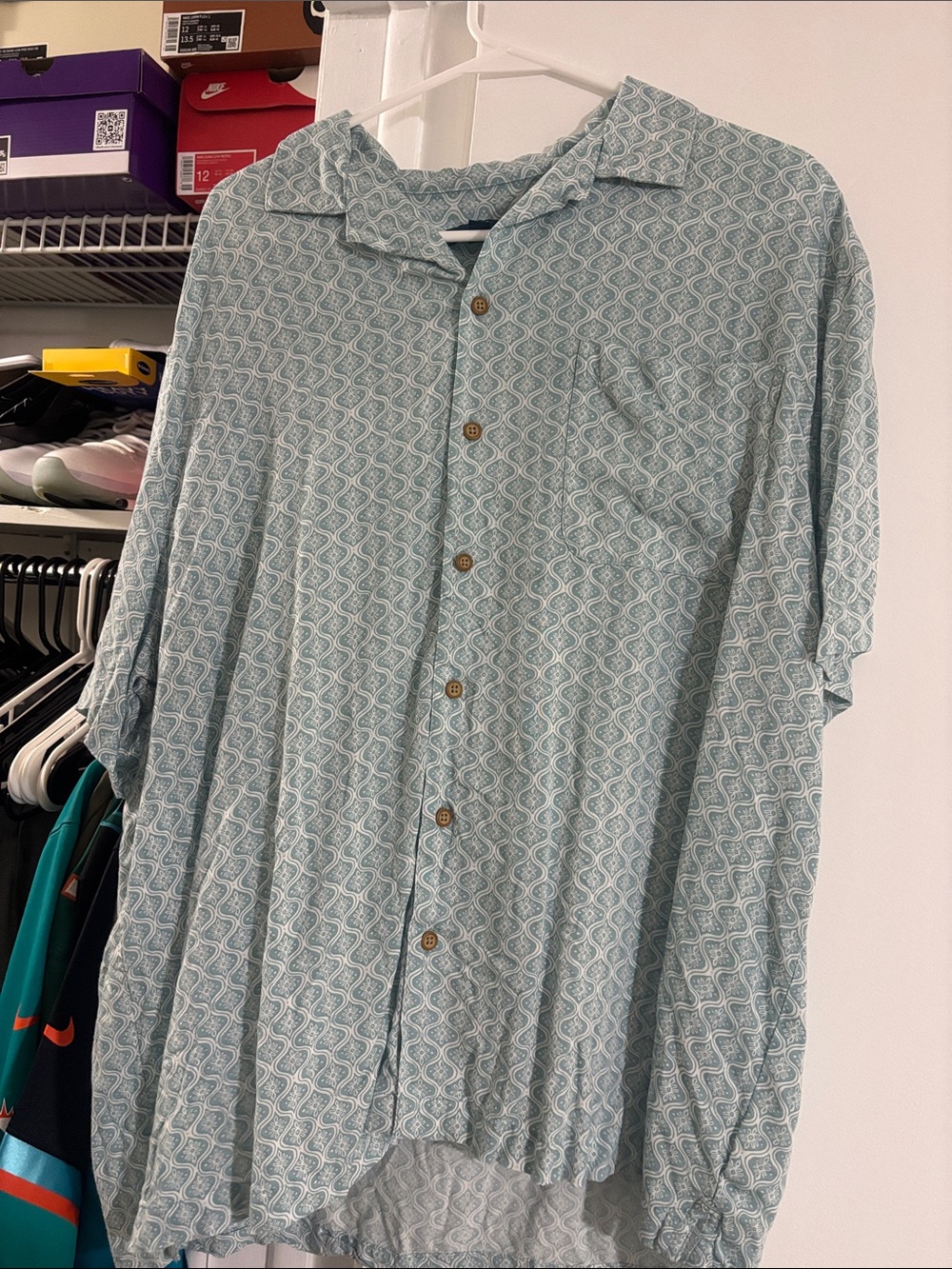 Light Teal Geometric Short-Sleeve Men's Shirt